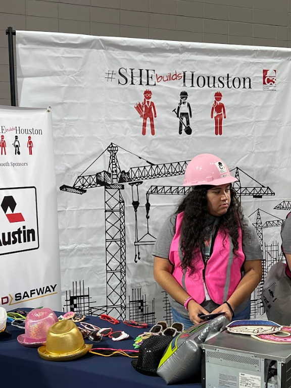 She-Builds-6